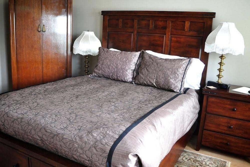 Greenway House Bed And Breakfast กรีนเลก ภายนอก รูปภาพ