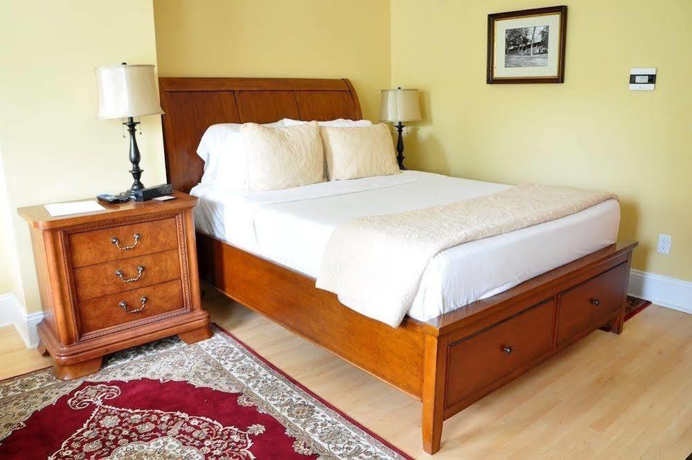 Greenway House Bed And Breakfast กรีนเลก ภายนอก รูปภาพ